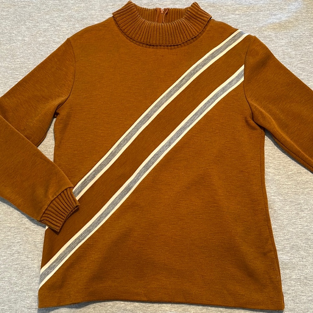 Vintage 1960’s Aileen Mock Neck Sweater